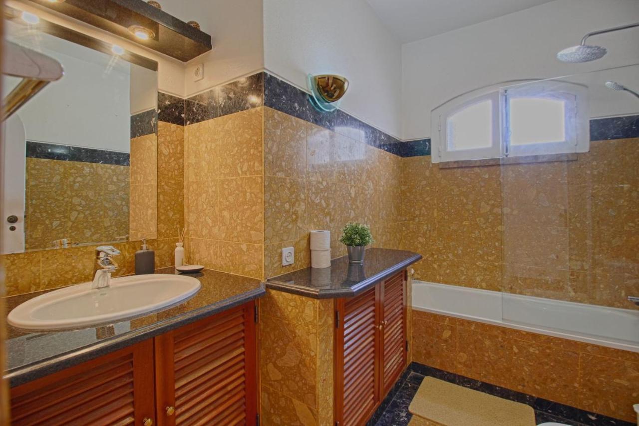 Apartamento Olhos D'Agua Vistabella Оллюш-де-Аґуа Екстер'єр фото