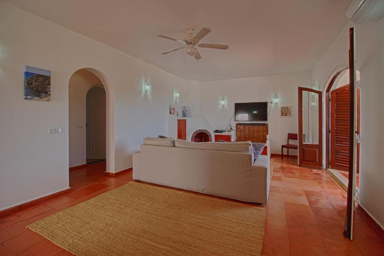 Apartamento Olhos D'Agua Vistabella Оллюш-де-Аґуа Екстер'єр фото